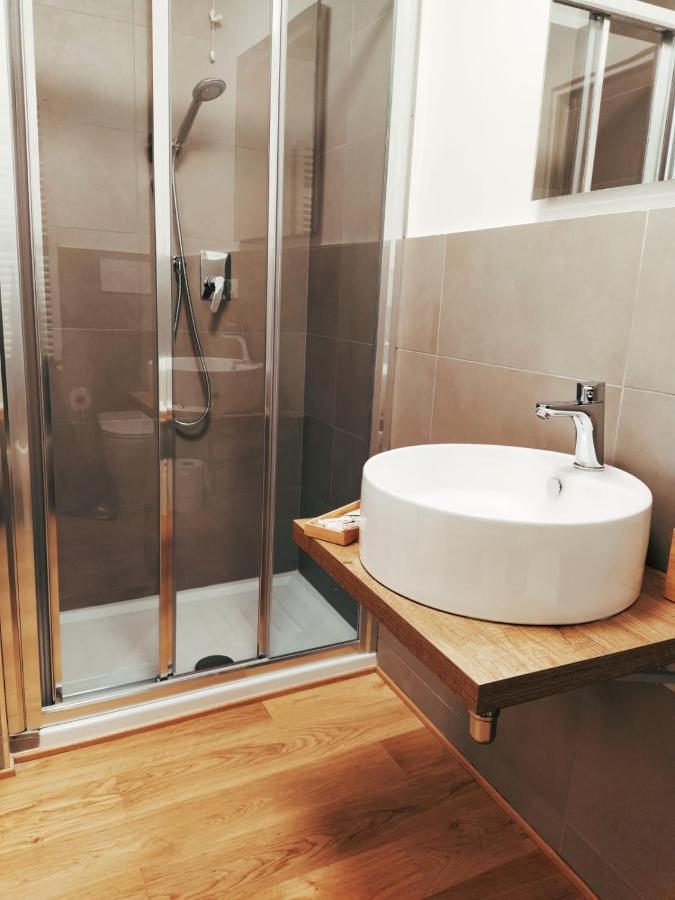 Apartmán La Dimora Dei Rolli Janov Exteriér fotografie
