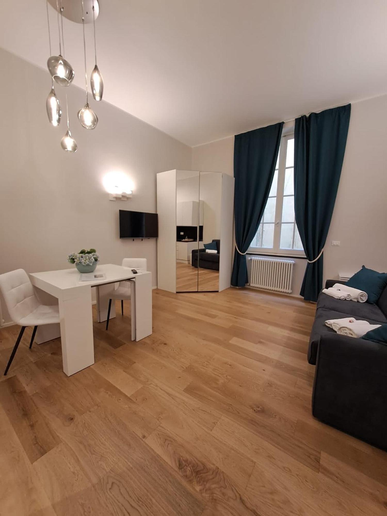 Apartmán La Dimora Dei Rolli Janov Exteriér fotografie
